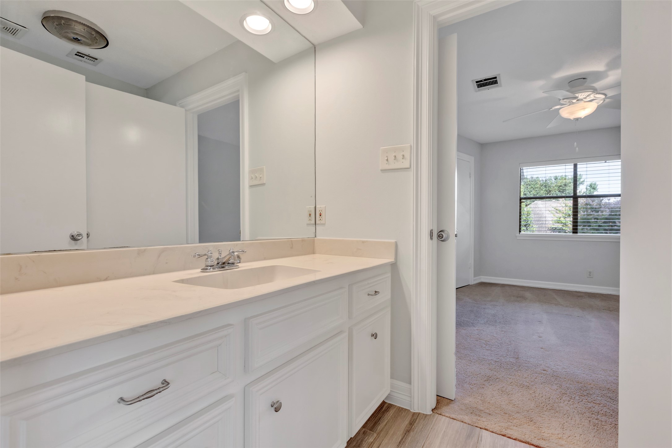 Houston, Texas, 77077, United States, 4 Bedrooms Bedrooms, ,4 BathroomsBathrooms,Residential,For Sale,1990335