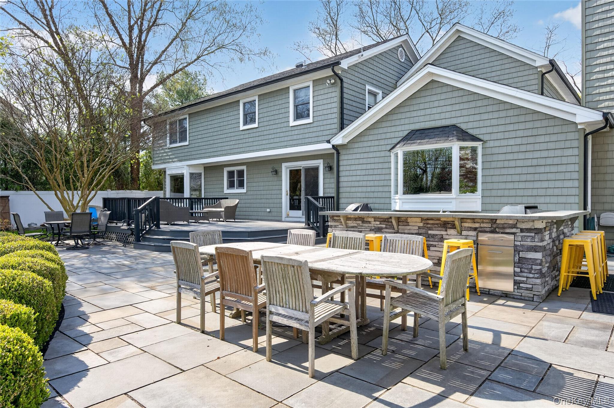  21 Midland Street, Cold Spring Harbor, NY 11724 - 物件實景