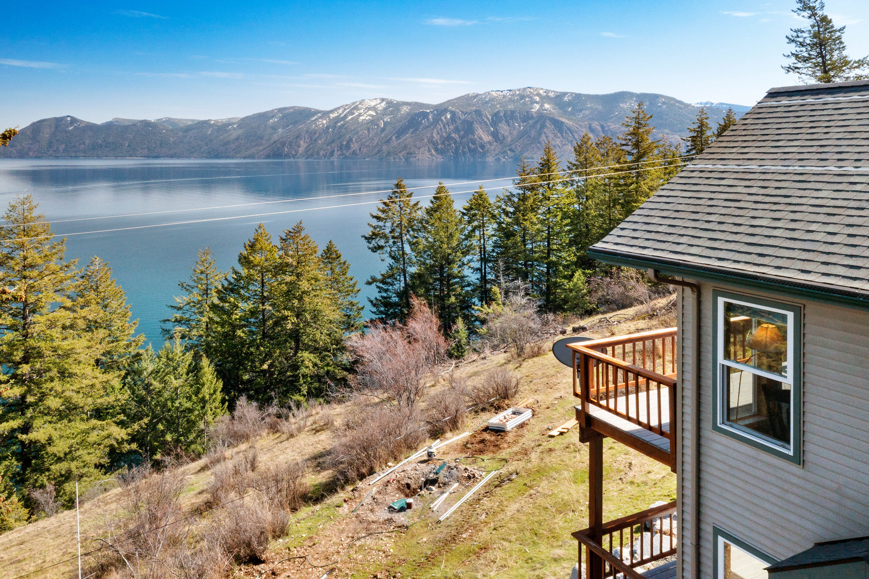 Sagle, Idaho, 83860, United States, 3 Bedrooms Bedrooms, ,2 BathroomsBathrooms,Residential,For Sale,1764165