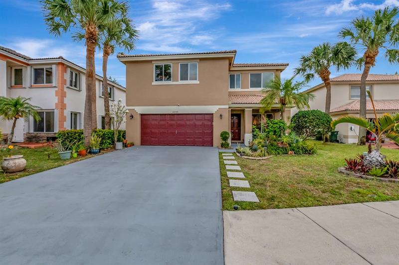 Coconut Creek, Florida, 33073, United States, 4 Bedrooms Bedrooms, ,3 BathroomsBathrooms,Residential,For Sale,1785170