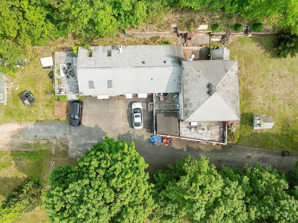 Orange, Massachusetts, 01364, United States, 7 Bedrooms Bedrooms, ,5 BathroomsBathrooms,Residential,For Sale,1940980