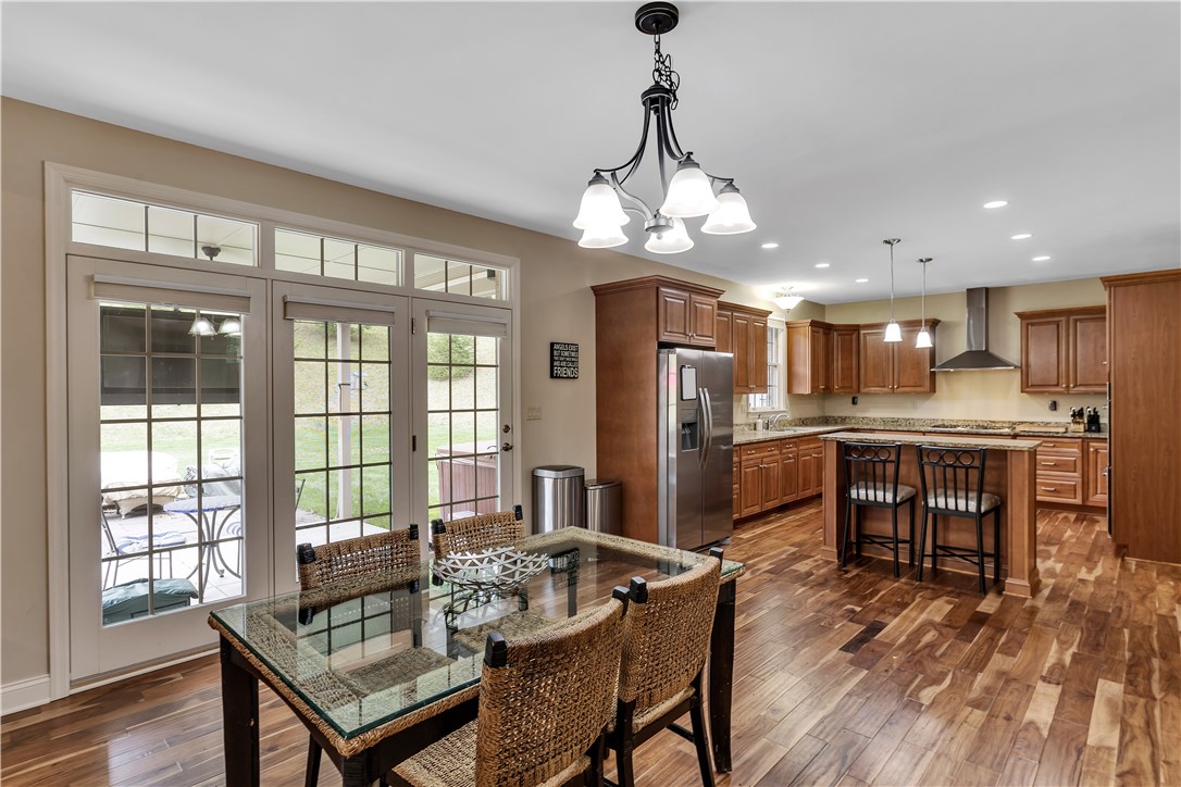 Peters Twp, Pennsylvania, 15317, United States, 4 Bedrooms Bedrooms, ,4 BathroomsBathrooms,Residential,For Sale,2002286