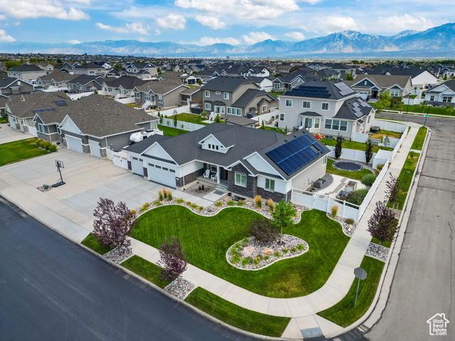 West Jordan, Utah, 84081, United States, 4 Bedrooms Bedrooms, ,3 BathroomsBathrooms,Residential,For Sale,1935106