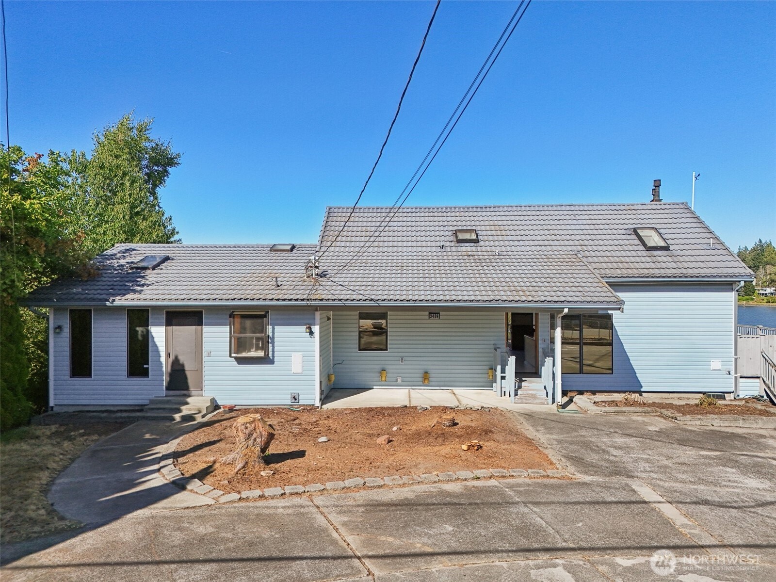 Marysville, Washington, 98271, United States, 4 Bedrooms Bedrooms, ,4 BathroomsBathrooms,Residential,For Sale,1984070