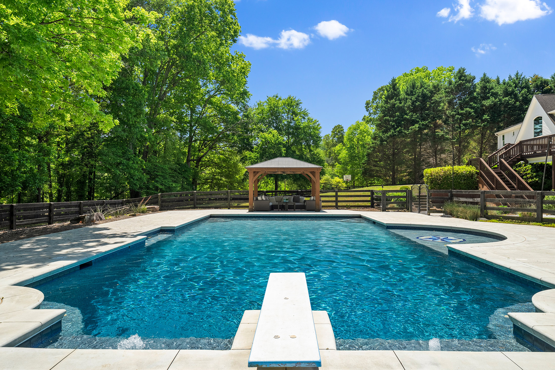  Opportunity to Own a Truly Exceptional Equestrian Farm Estate - 物件實景