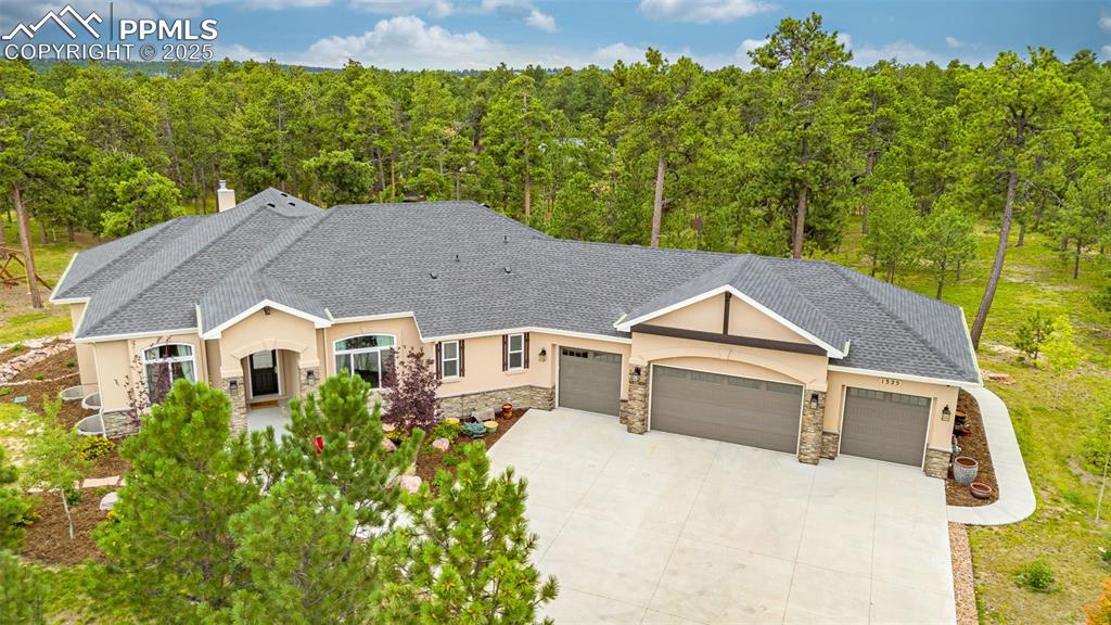 Monument, Colorado, 80132, United States, 5 Bedrooms Bedrooms, ,3 BathroomsBathrooms,Residential,For Sale,1949773