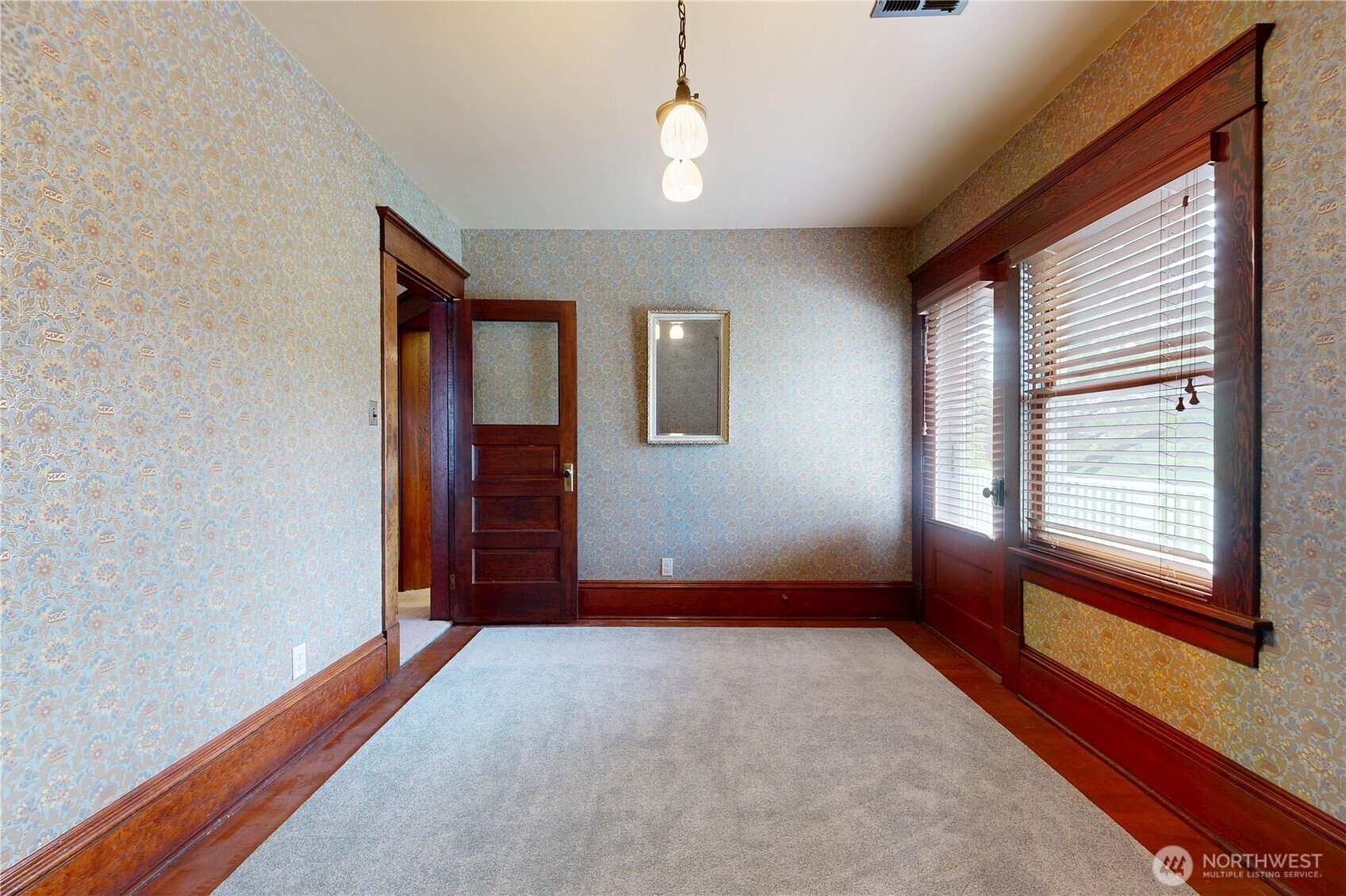 Waitsburg, Washington, 99361, United States, 4 Bedrooms Bedrooms, ,3 BathroomsBathrooms,Residential,For Sale,1793079