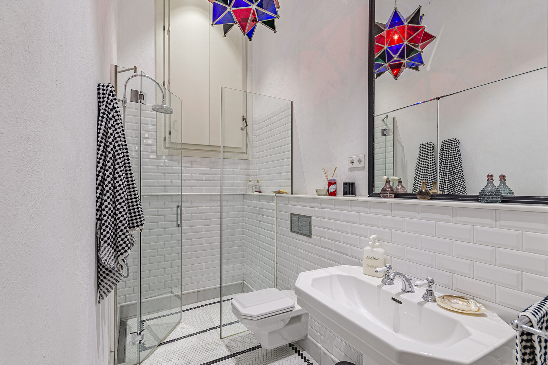  Renovated apartment with historical character in the Barri Gòtic - 物件實景