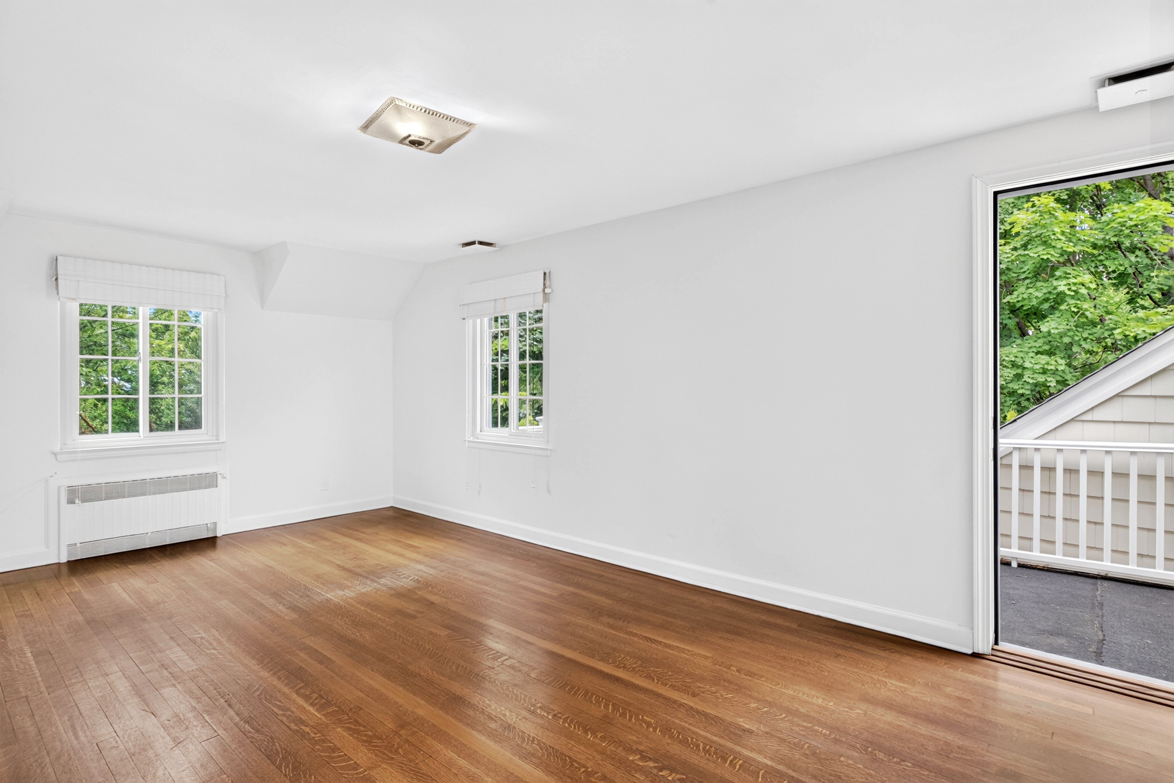  10 Ridge Drive, Port Washington, NY 11050 - 物件實景
