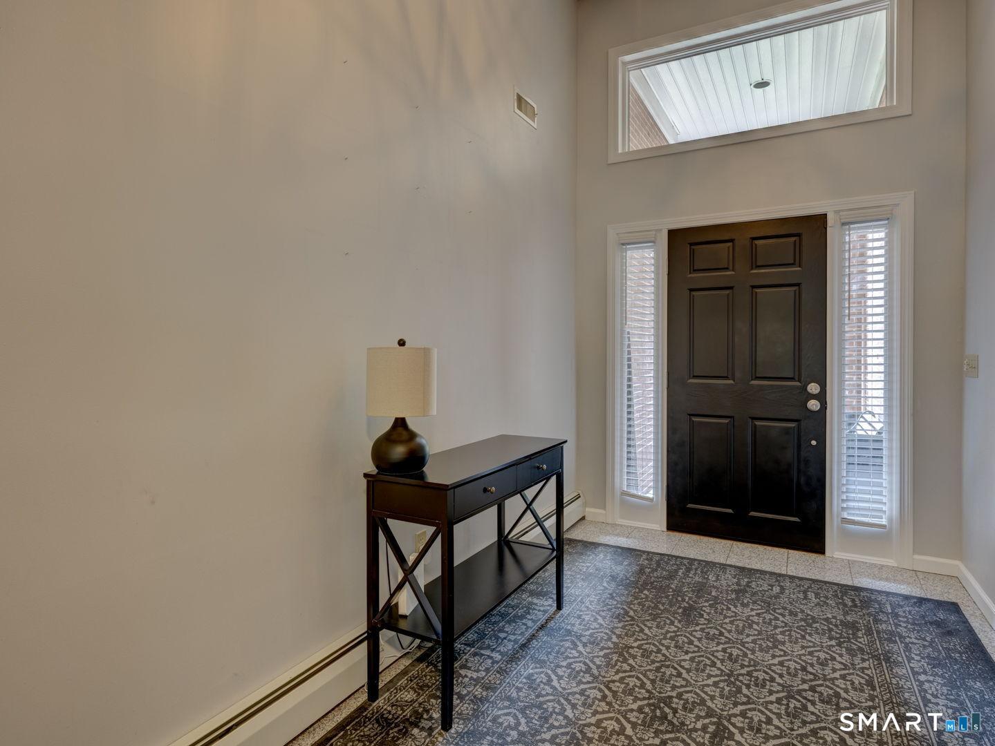 Wethersfield, Connecticut, 06109, United States, 3 Bedrooms Bedrooms, ,4 BathroomsBathrooms,Residential,For Sale,2048104