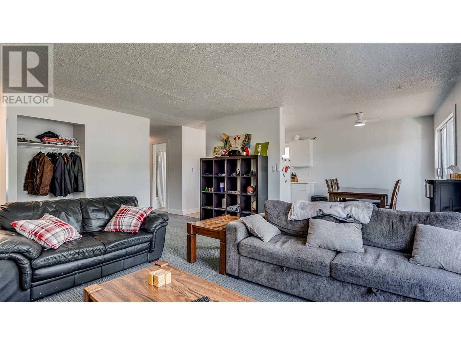 VERNON, British Columbia, V1T 7P8, CA, 8 Bedrooms Bedrooms, ,4 BathroomsBathrooms,Residential,For Sale,1837087