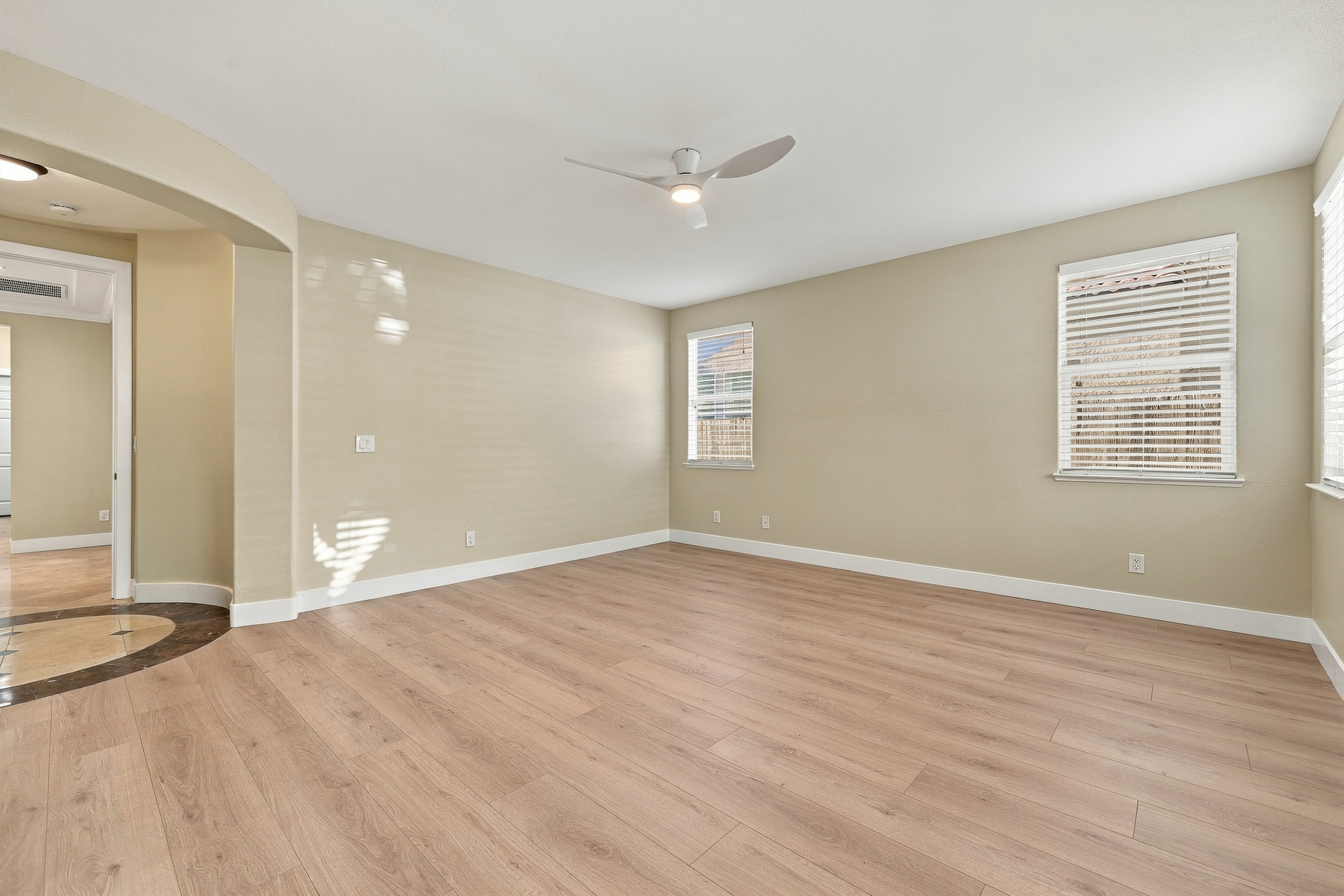  5602 Pop Becker Street, Sacramento, CA 95835 - 物件實景