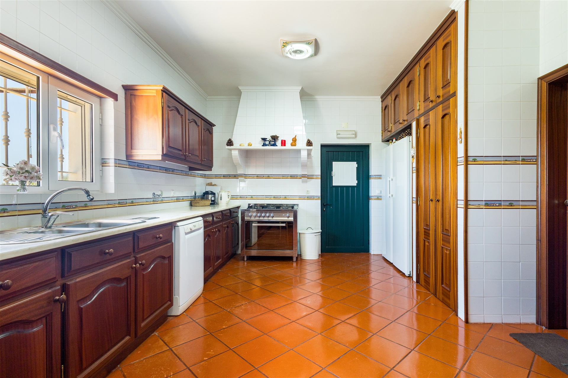  Detached house, 7 bedrooms, for Sale - 物件實景