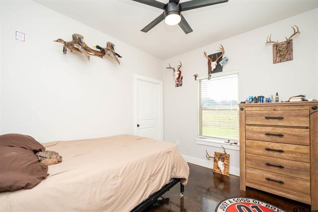 Jacksonville, Texas, 75766, United States, 4 Bedrooms Bedrooms, ,3 BathroomsBathrooms,Residential,For Sale,1975482