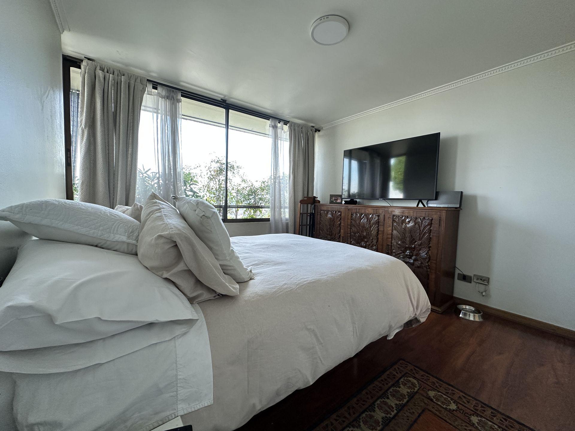 Vitacura, Chile, 3 Bedrooms Bedrooms, ,3 BathroomsBathrooms,Residential,For Sale,1911226