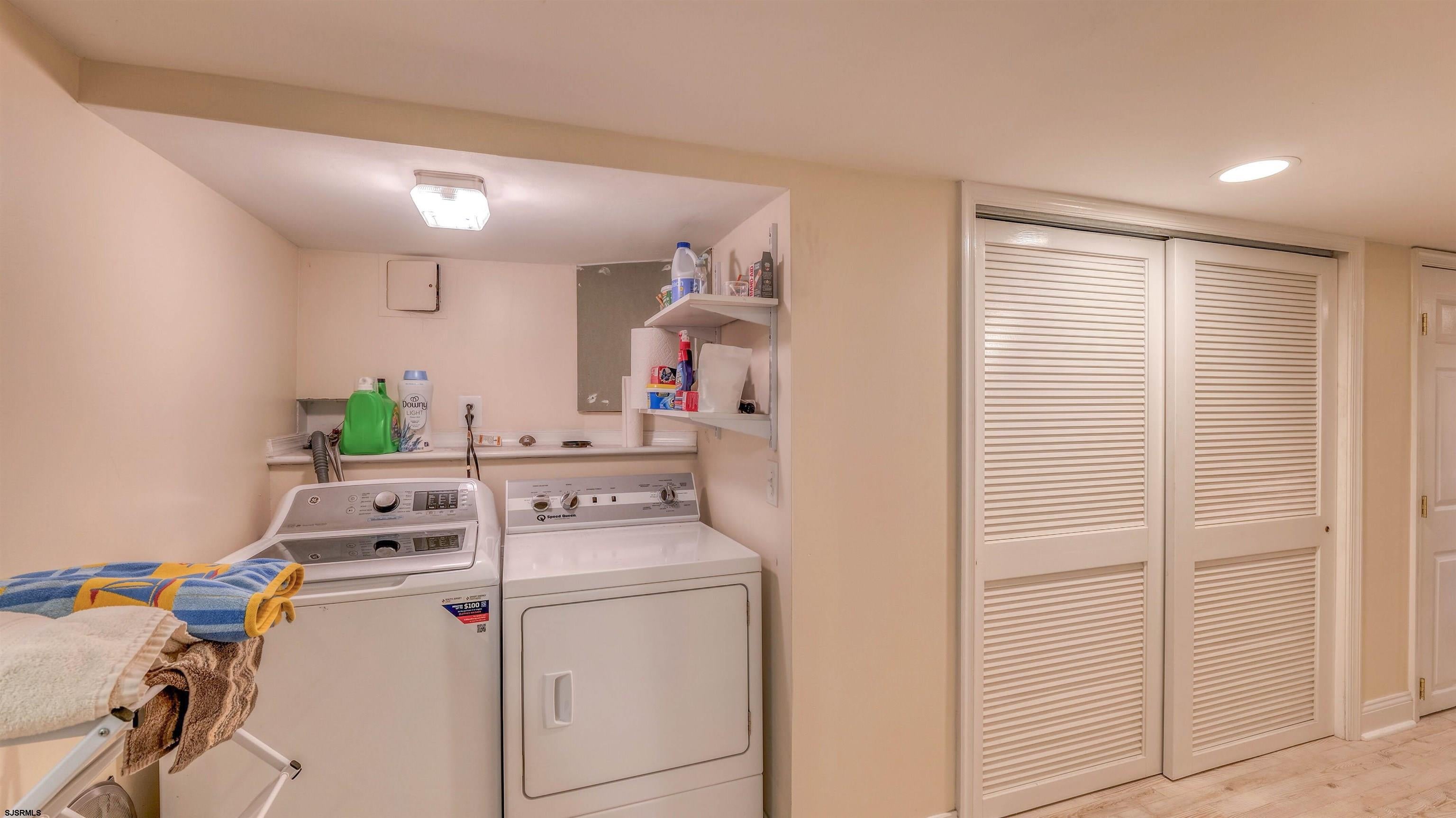 Ventnor, New Jersey, 08406, United States, 5 Bedrooms Bedrooms, ,4 BathroomsBathrooms,Residential,For Sale,1991955