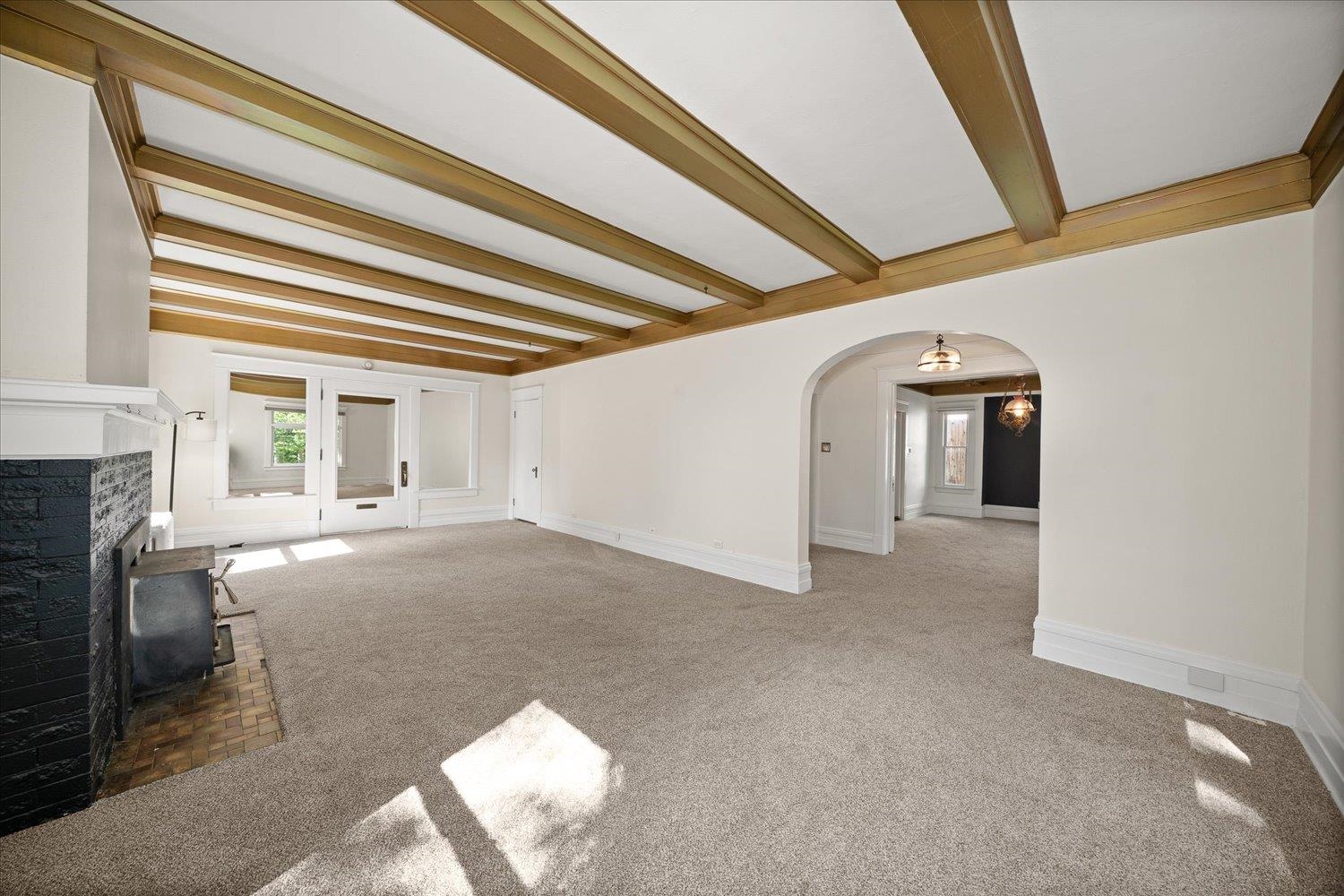 Spokane, Washington, 99204, United States, 4 Bedrooms Bedrooms, ,3 BathroomsBathrooms,Residential,For Sale,2006051