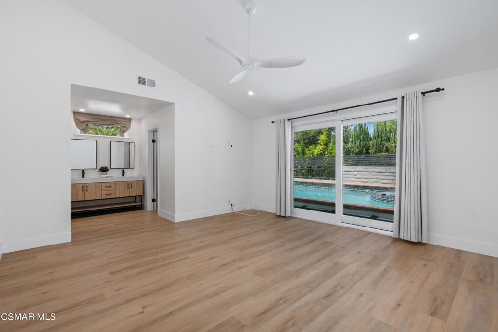 Westlake Village, California, 91361, United States, 4 Bedrooms Bedrooms, ,2 BathroomsBathrooms,Residential,For Sale,1847527