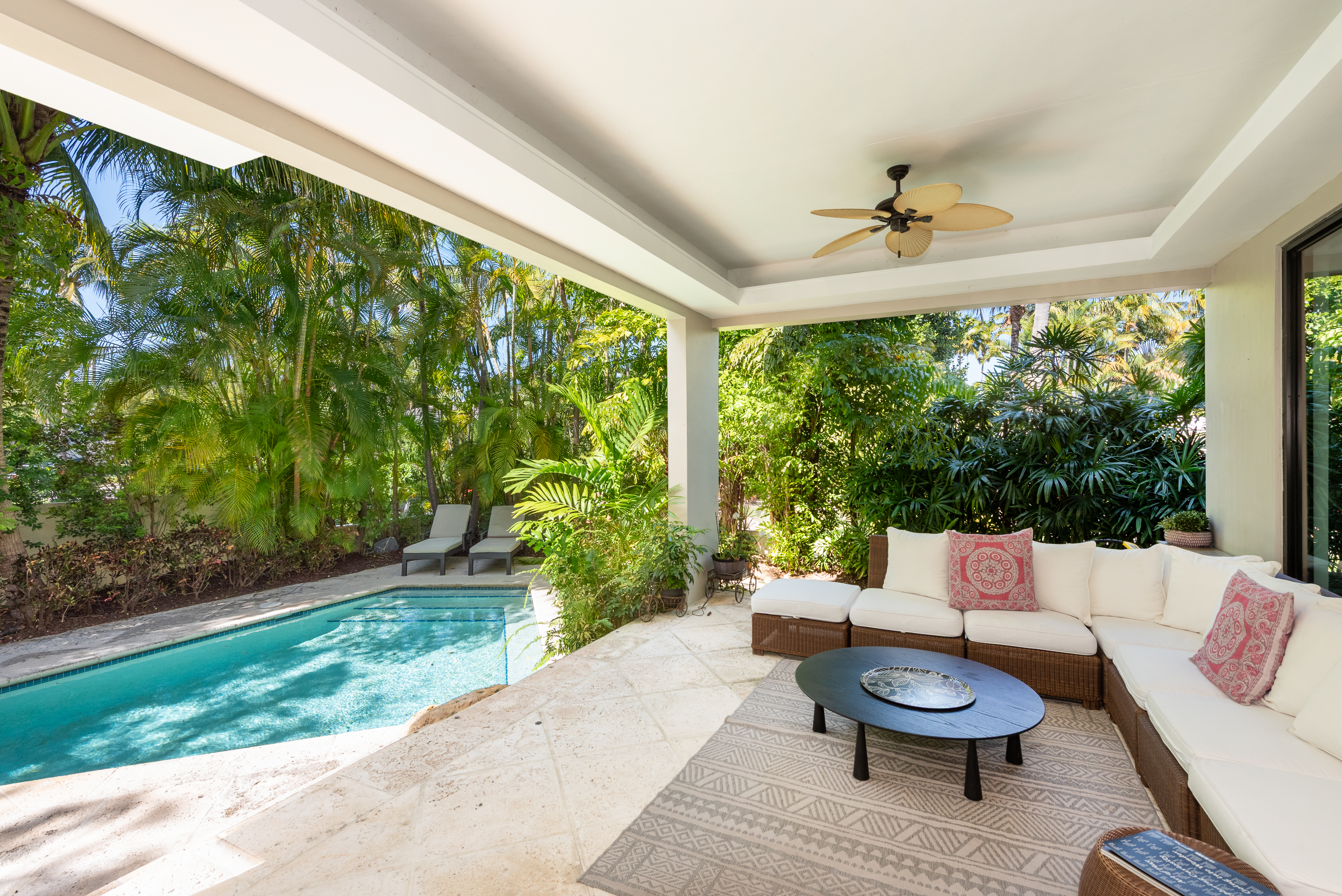  650 Curtiswood Dr, Key Biscayne, FL, 33149 - 物件實景