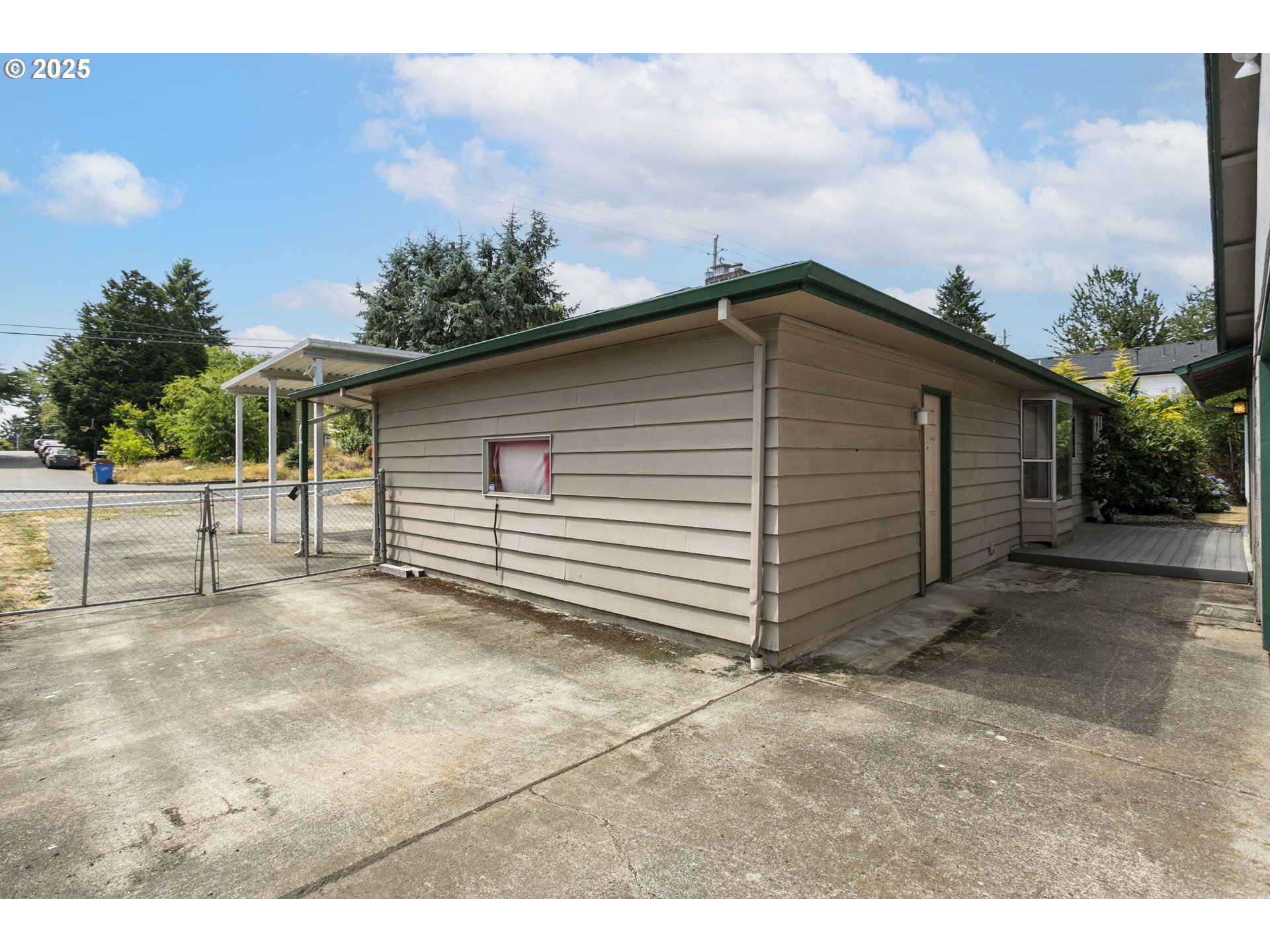 Vancouver, Washington, 98663, United States, 3 Bedrooms Bedrooms, ,1 BathroomBathrooms,Residential,For Sale,1911249