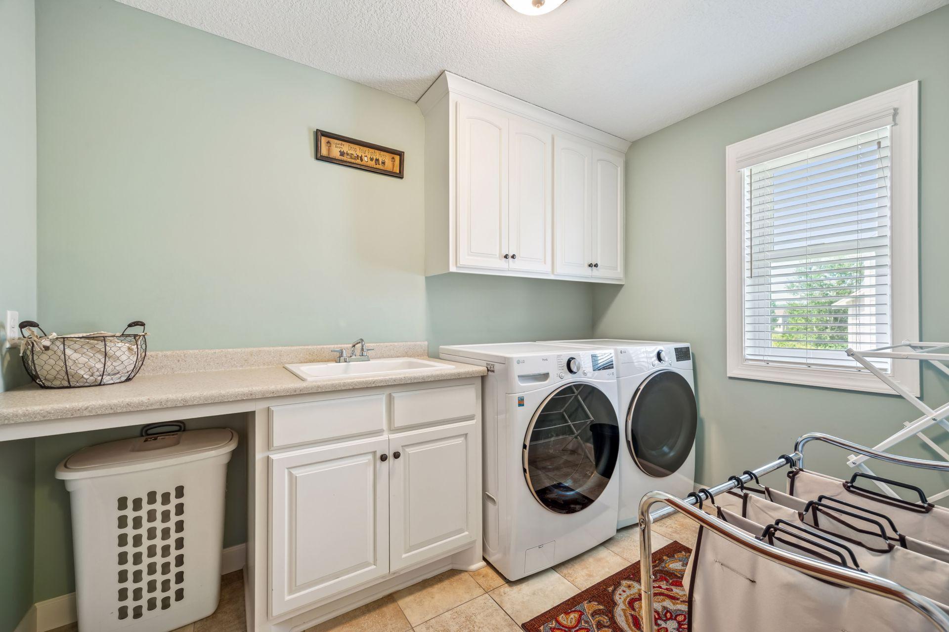 Plymouth, Minnesota, 55446, United States, 5 Bedrooms Bedrooms, ,5 BathroomsBathrooms,Residential,For Sale,1926210