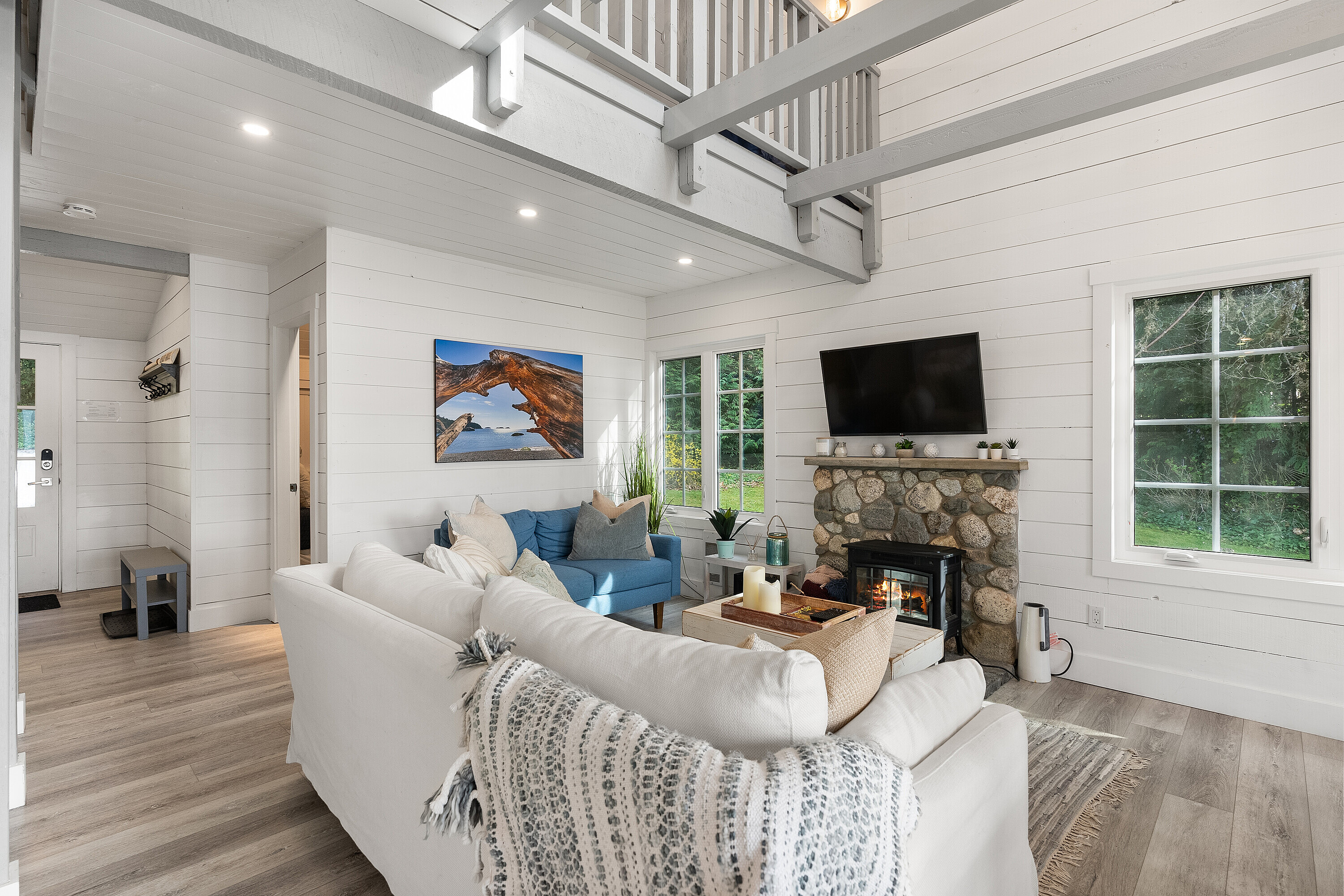 Inlet Waterfront Retreat - 物件實景