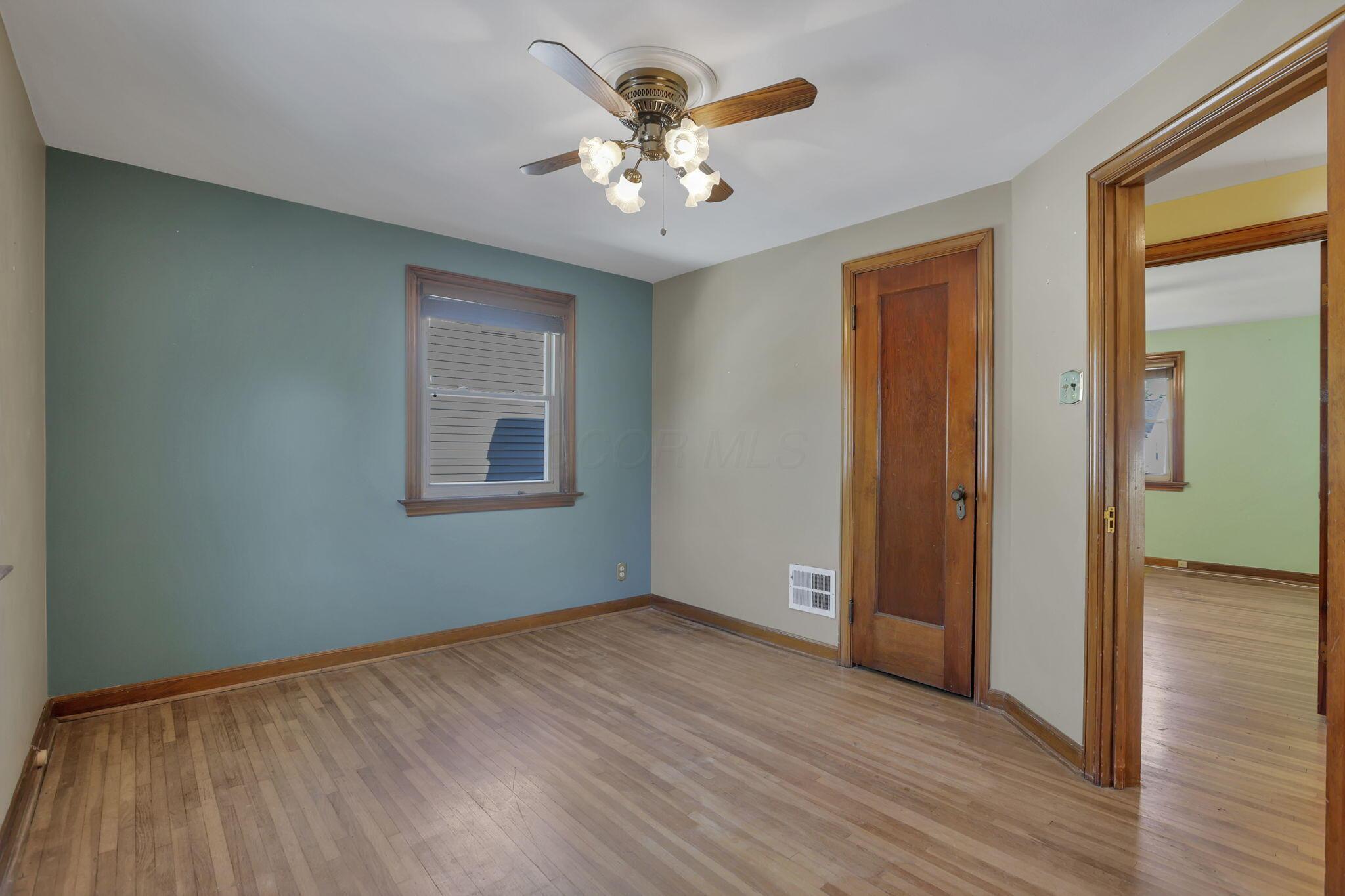 Bexley, Ohio, 43209, United States, 4 Bedrooms Bedrooms, ,3 BathroomsBathrooms,Residential,For Sale,1978539