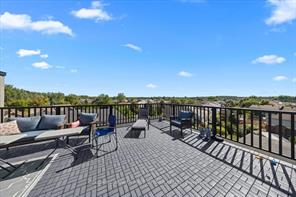 Otawa, Ontario, K1T 4B7, CA, 6 Bedrooms Bedrooms, ,5 BathroomsBathrooms,Residential,For Sale,1941709