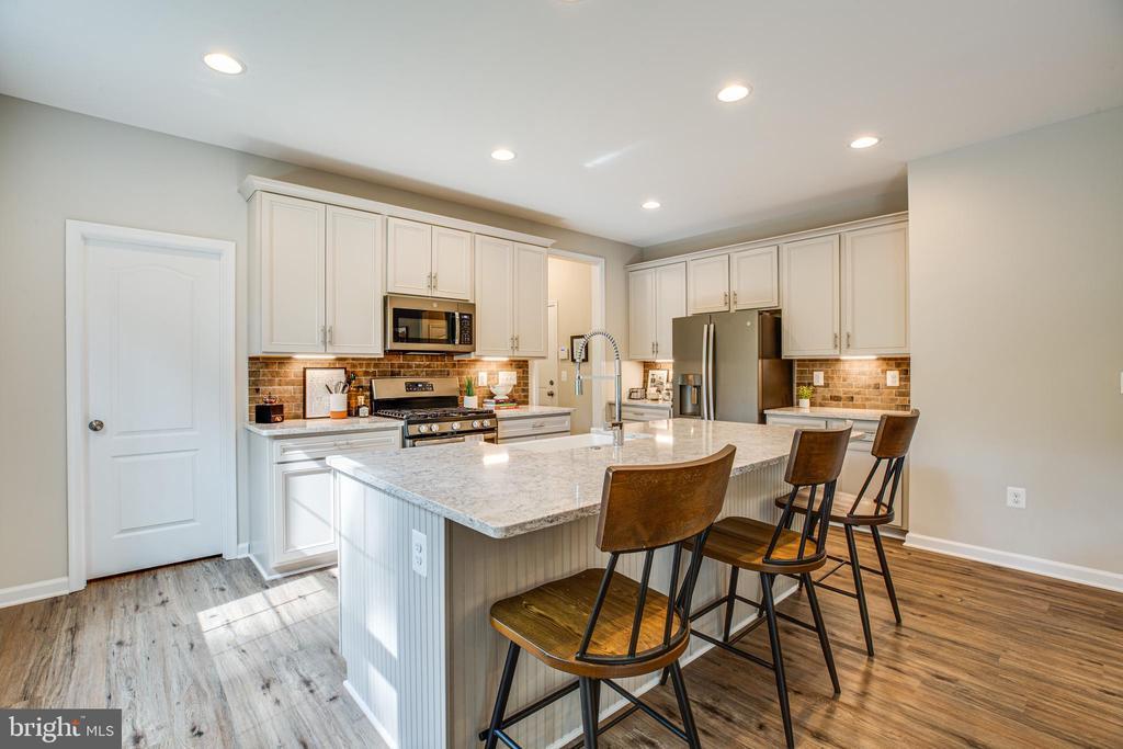 Stafford, Virginia, 22556, United States, 4 Bedrooms Bedrooms, ,3 BathroomsBathrooms,Residential,For Sale,1850388