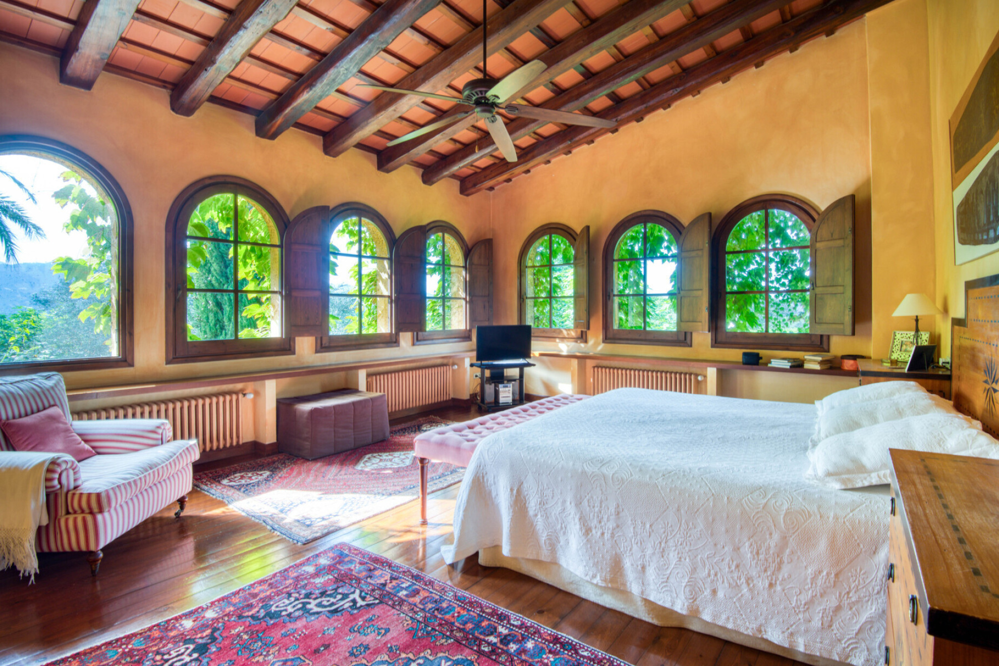  16th century farmhouse restored with charm and modernity in Santa Cristina d