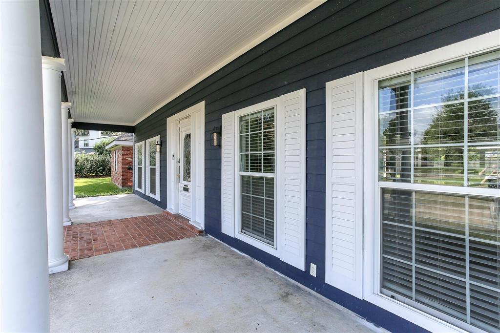 Lake Charles, Louisiana, 70605, United States, 4 Bedrooms Bedrooms, ,4 BathroomsBathrooms,Residential,For Sale,1979416