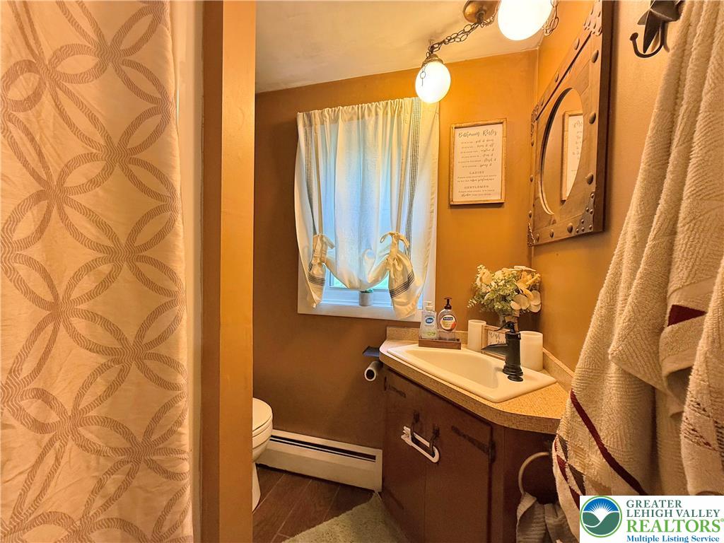 Allentown City, Pennsylvania, 18103, United States, 3 Bedrooms Bedrooms, ,2 BathroomsBathrooms,Residential,For Sale,1897296