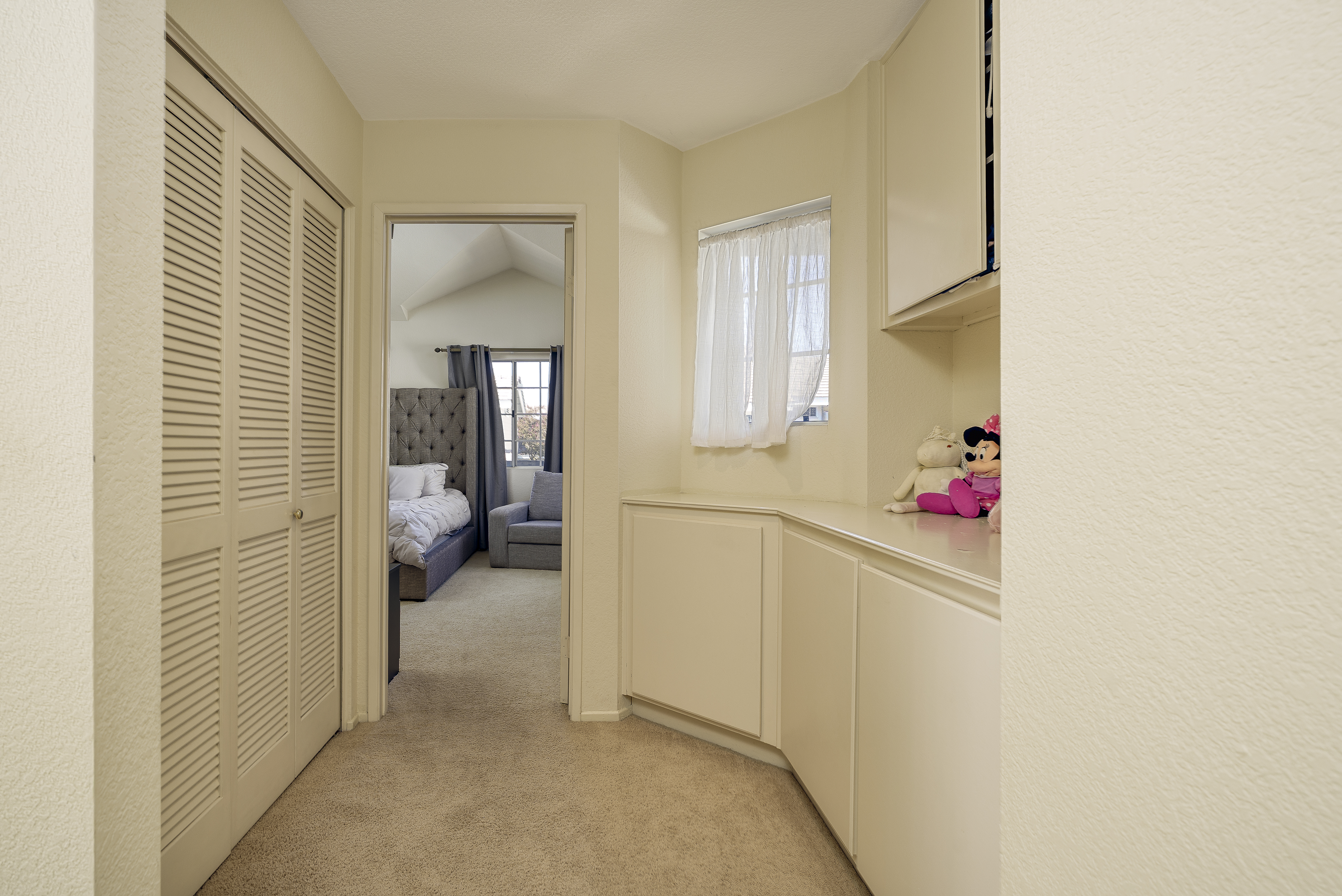  13576 Eucalyptus Street, Tustin, CA 92782 - 物件實景