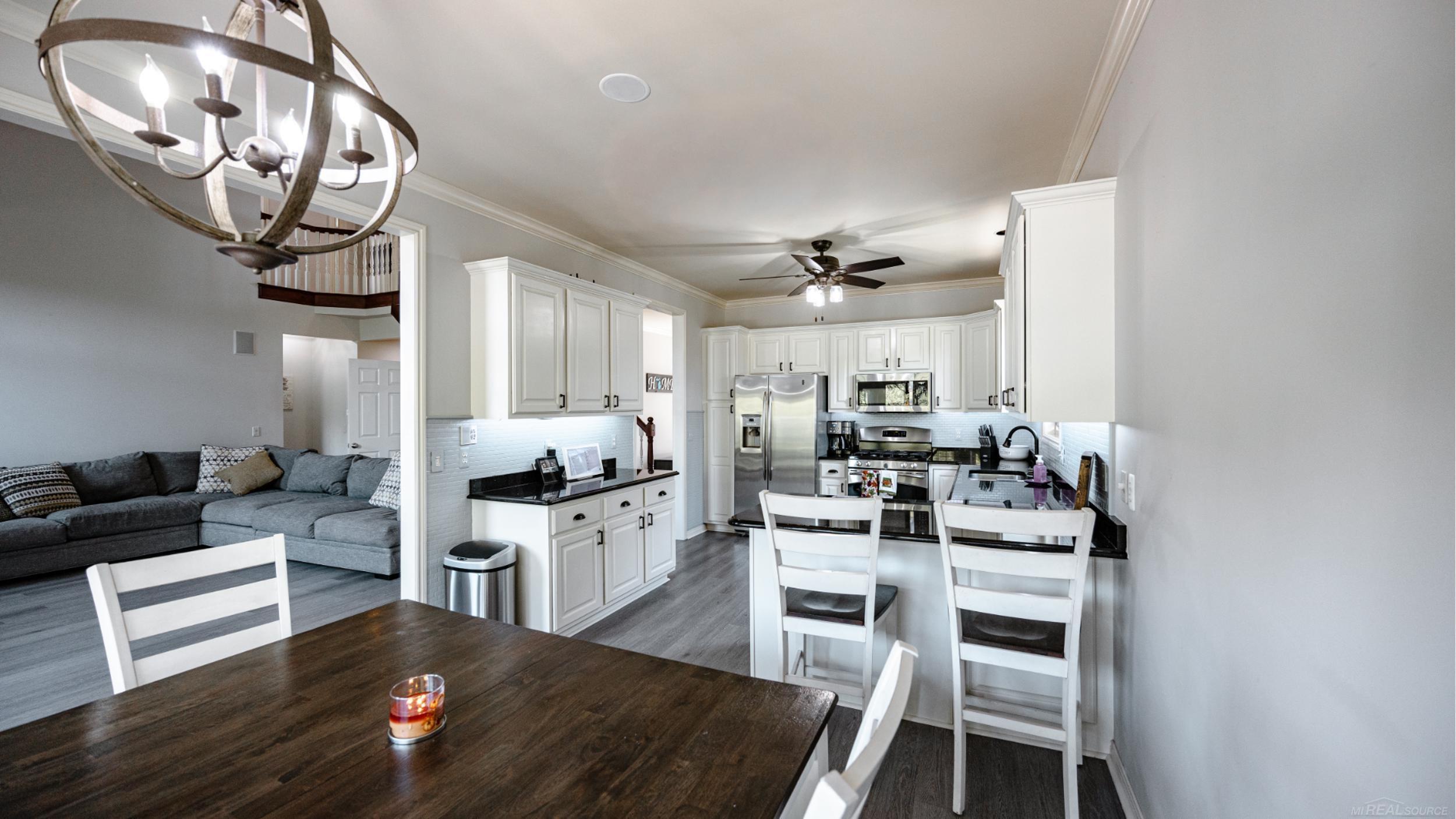 Macomb, Michigan, 48044, United States, 4 Bedrooms Bedrooms, ,3 BathroomsBathrooms,Residential,For Sale,1983565