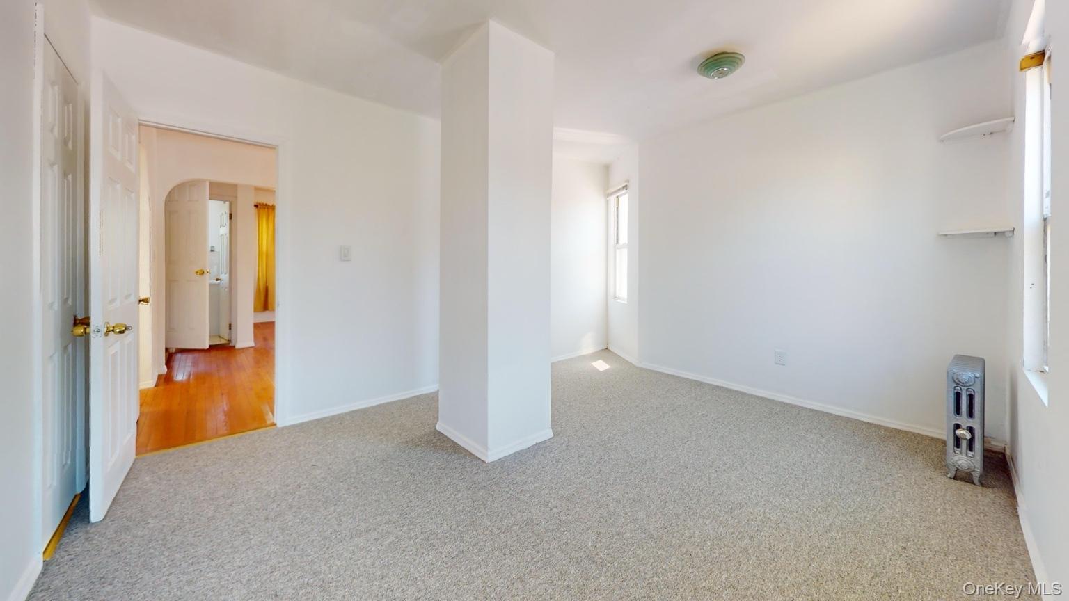 Jamaica, New York, 11435, United States, 4 Bedrooms Bedrooms, ,3 BathroomsBathrooms,Residential,For Sale,1927157