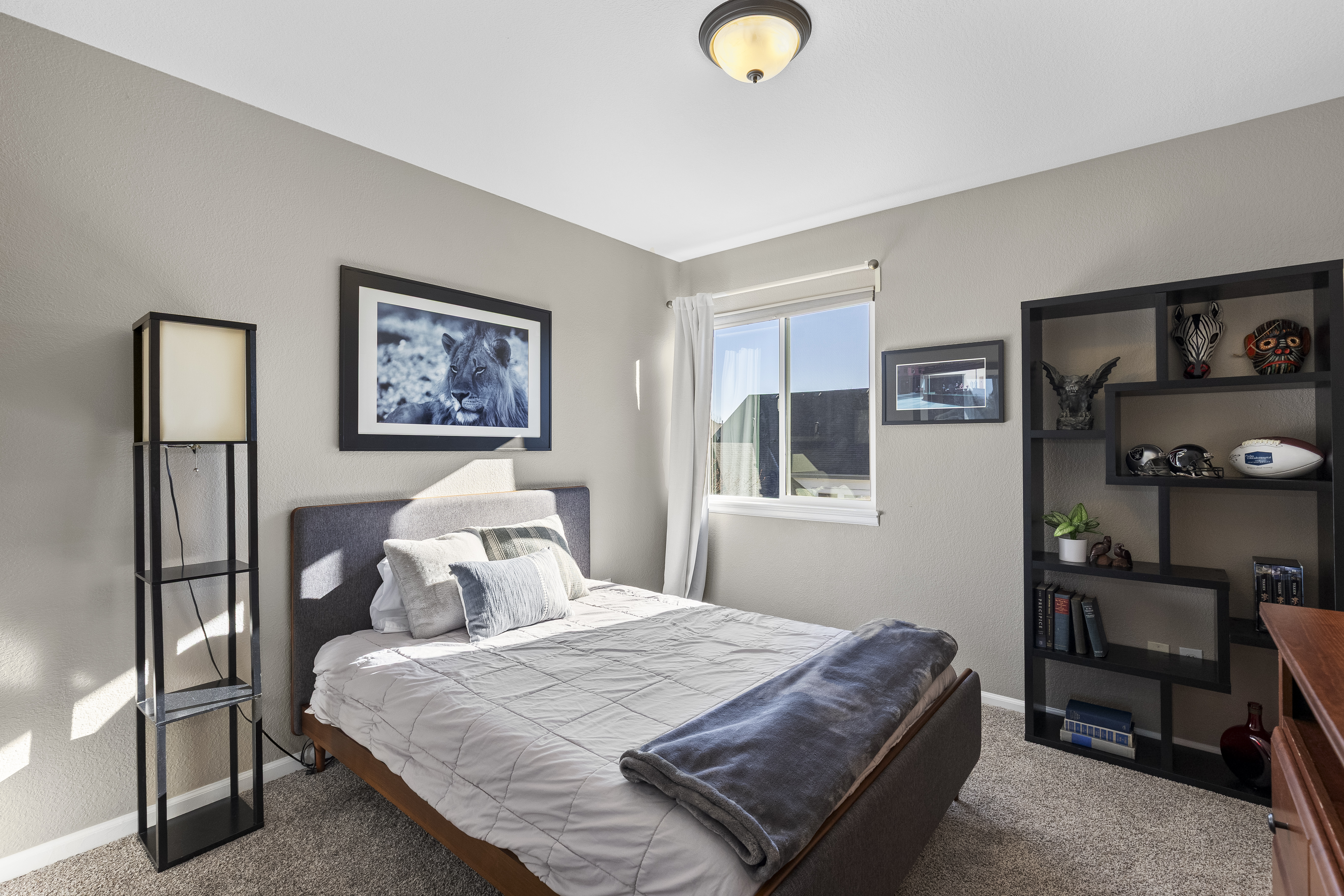  PRIME LOWRY LOCATION  UPDATED & METICULOUSLY MAINTAINED - 物件實景