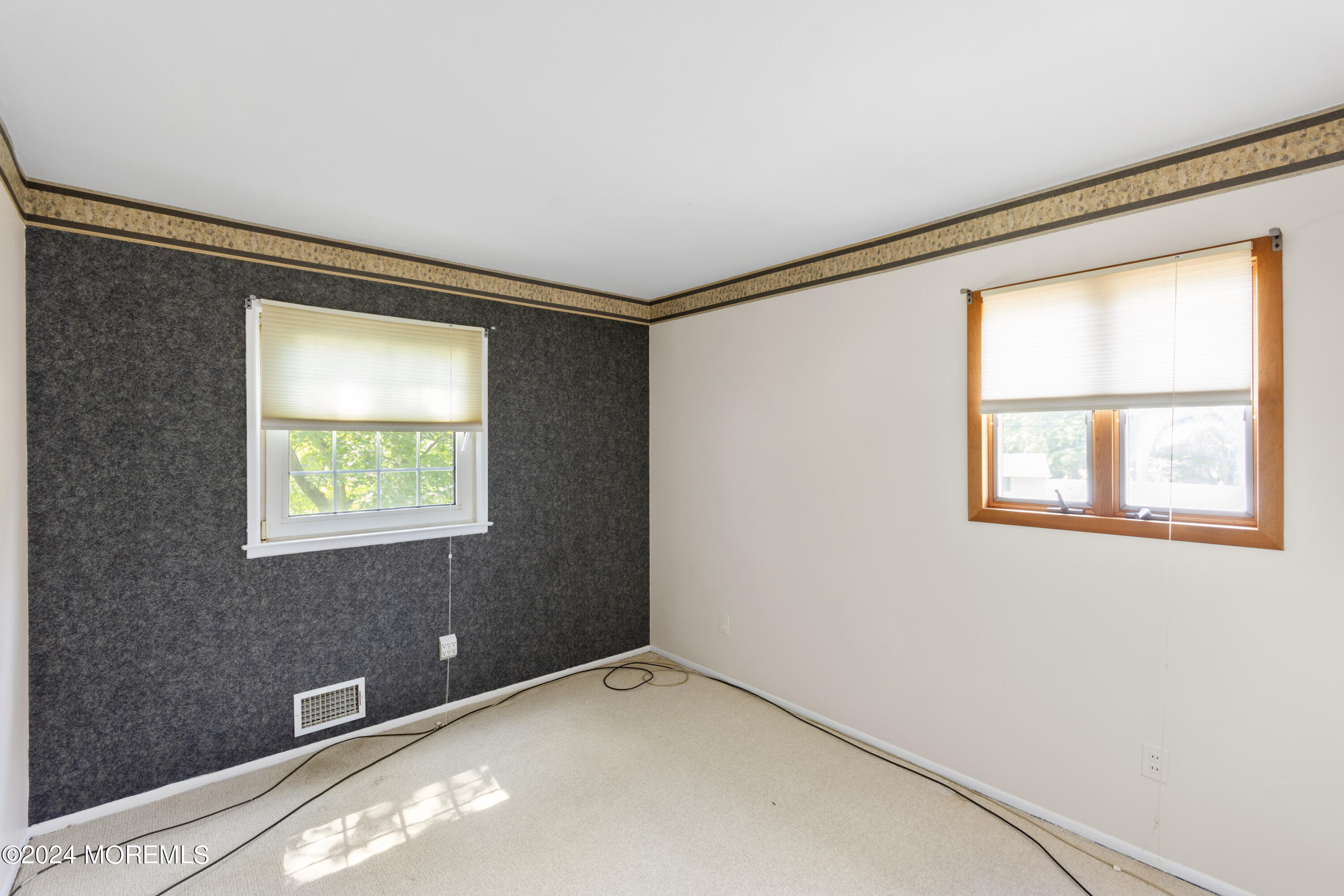 Old Bridge, New Jersey, 08857, United States, 3 Bedrooms Bedrooms, ,2 BathroomsBathrooms,Residential,For Sale,1872479
