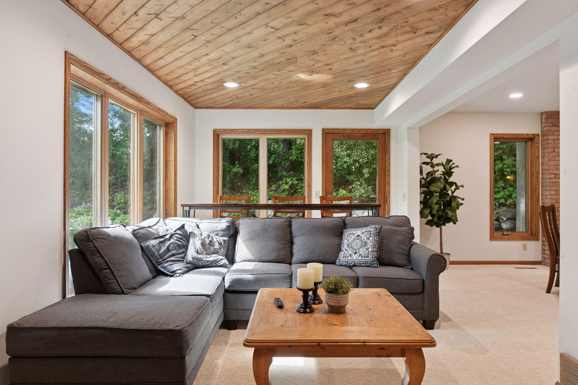 Shorewood, Minnesota, 55331, United States, 5 Bedrooms Bedrooms, ,4 BathroomsBathrooms,Residential,For Sale,1947057