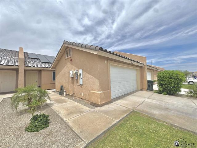 Brianna Dr, Yuma, AZ 85365 #1