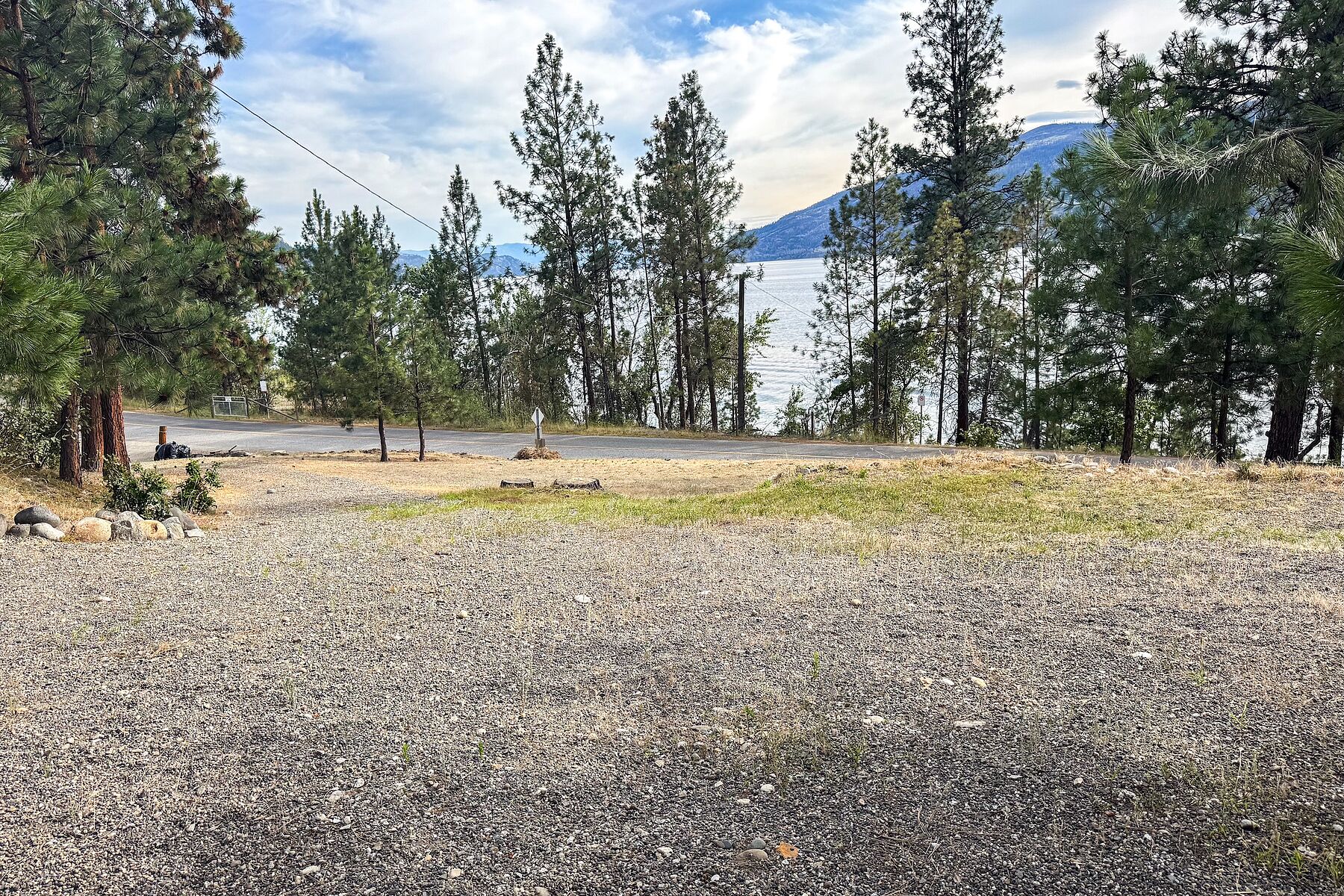  Okanagan Lake View & Access - 物件實景