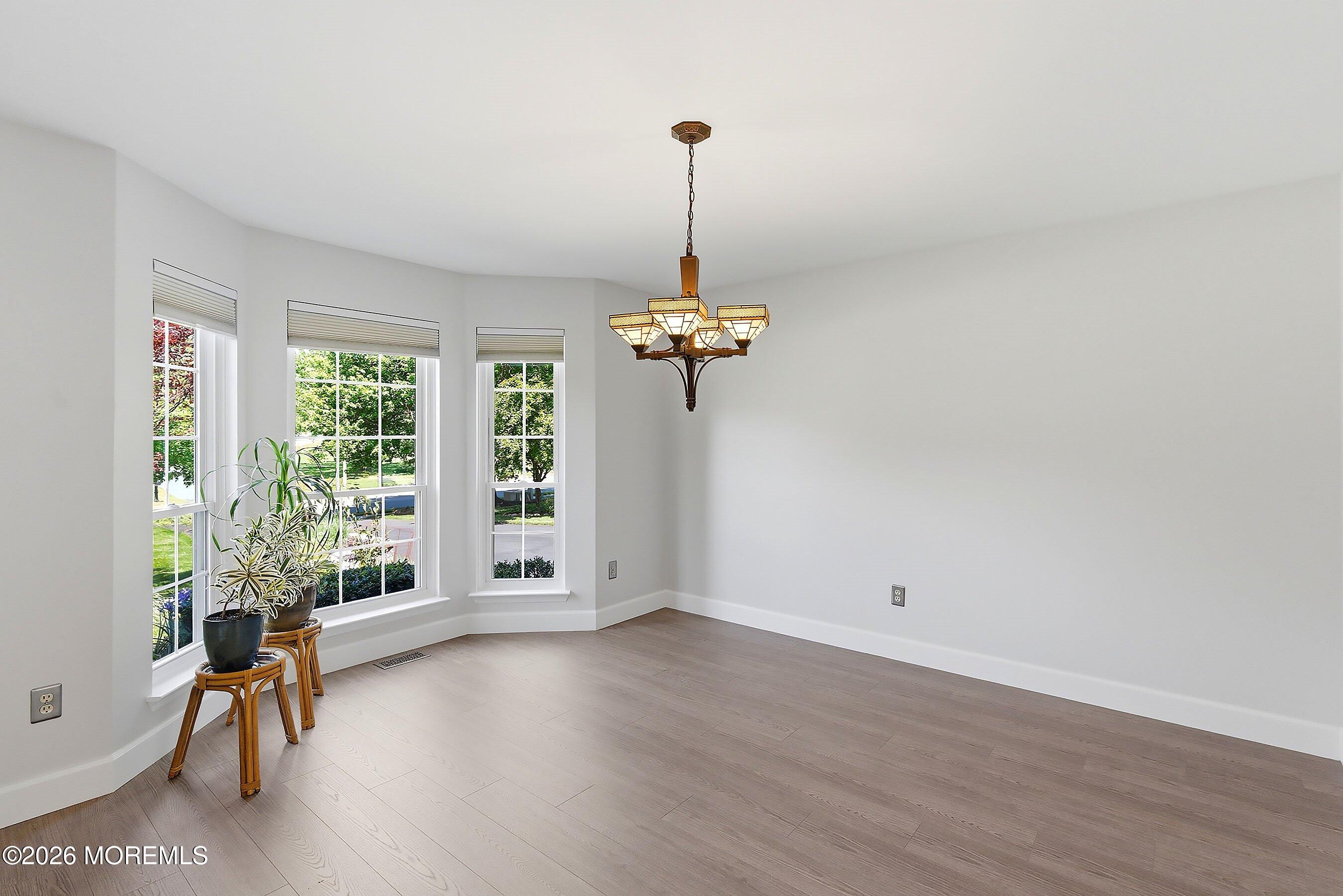 Jackson, New Jersey, 08527, United States, 4 Bedrooms Bedrooms, ,3 BathroomsBathrooms,Residential,For Sale,2048459