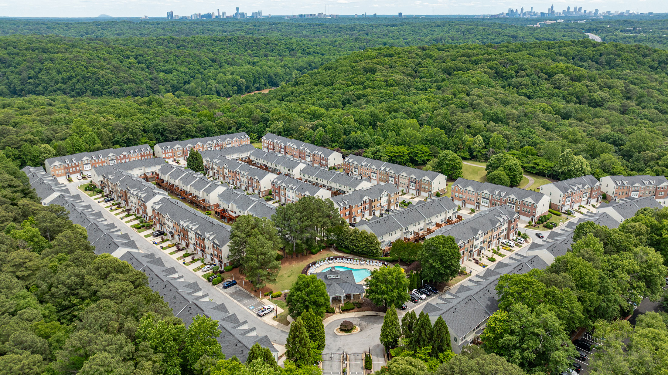  Beautiful Townhome Designed with Style and Functionality - 物件實景