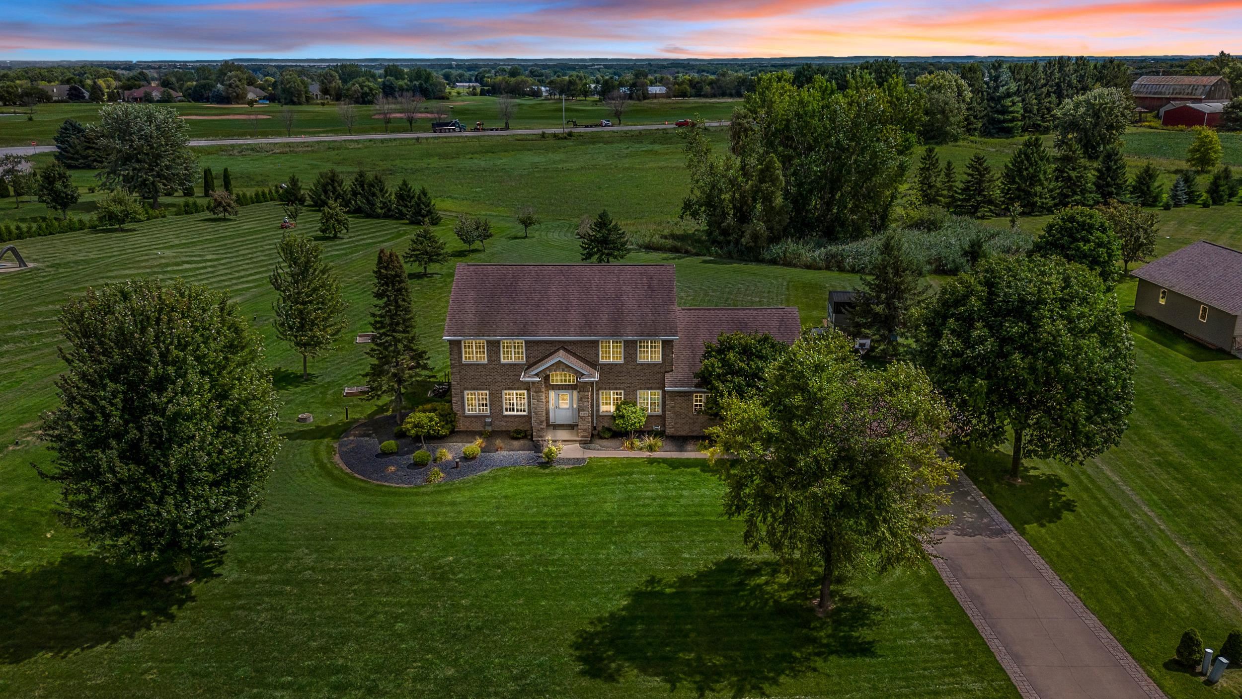Neenah, Wisconsin, 54956, United States, 4 Bedrooms Bedrooms, ,4 BathroomsBathrooms,Residential,For Sale,1930712