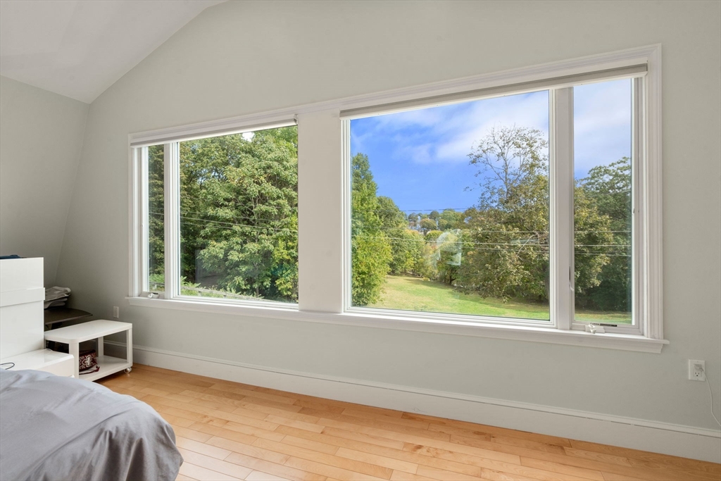 Needham, Massachusetts, 02494, United States, 4 Bedrooms Bedrooms, ,6 BathroomsBathrooms,Residential,For Sale,1995661