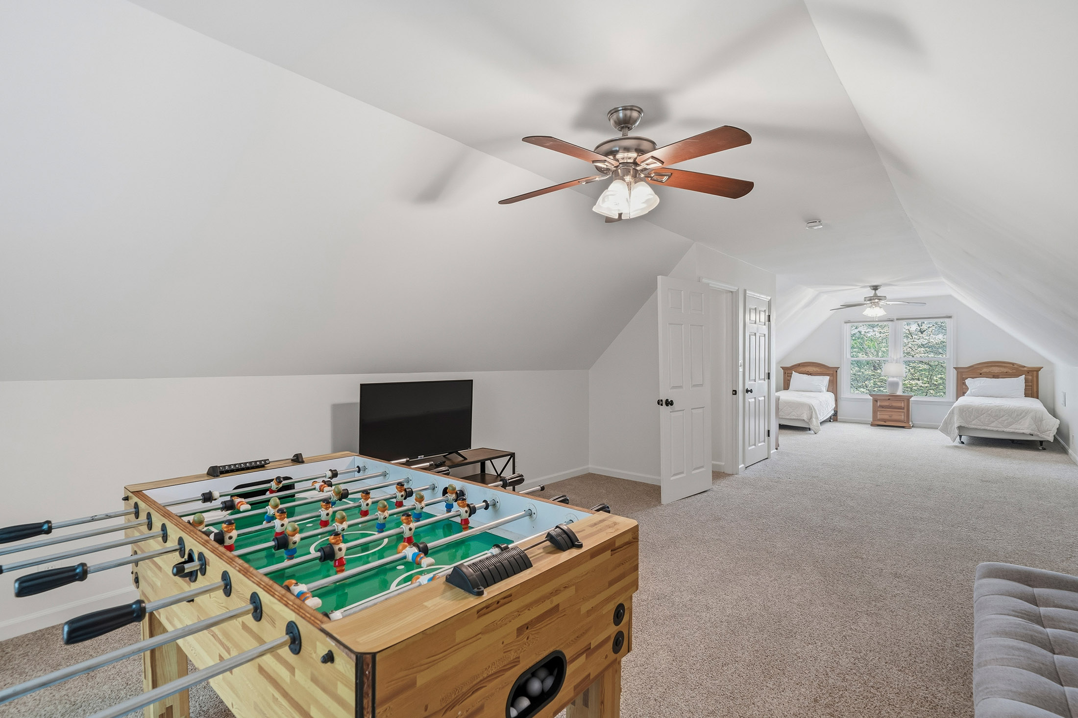  Move-in Ready Lakefront Home Delivers the Ultimate Lake Oconee Lifestyle - 物件實景