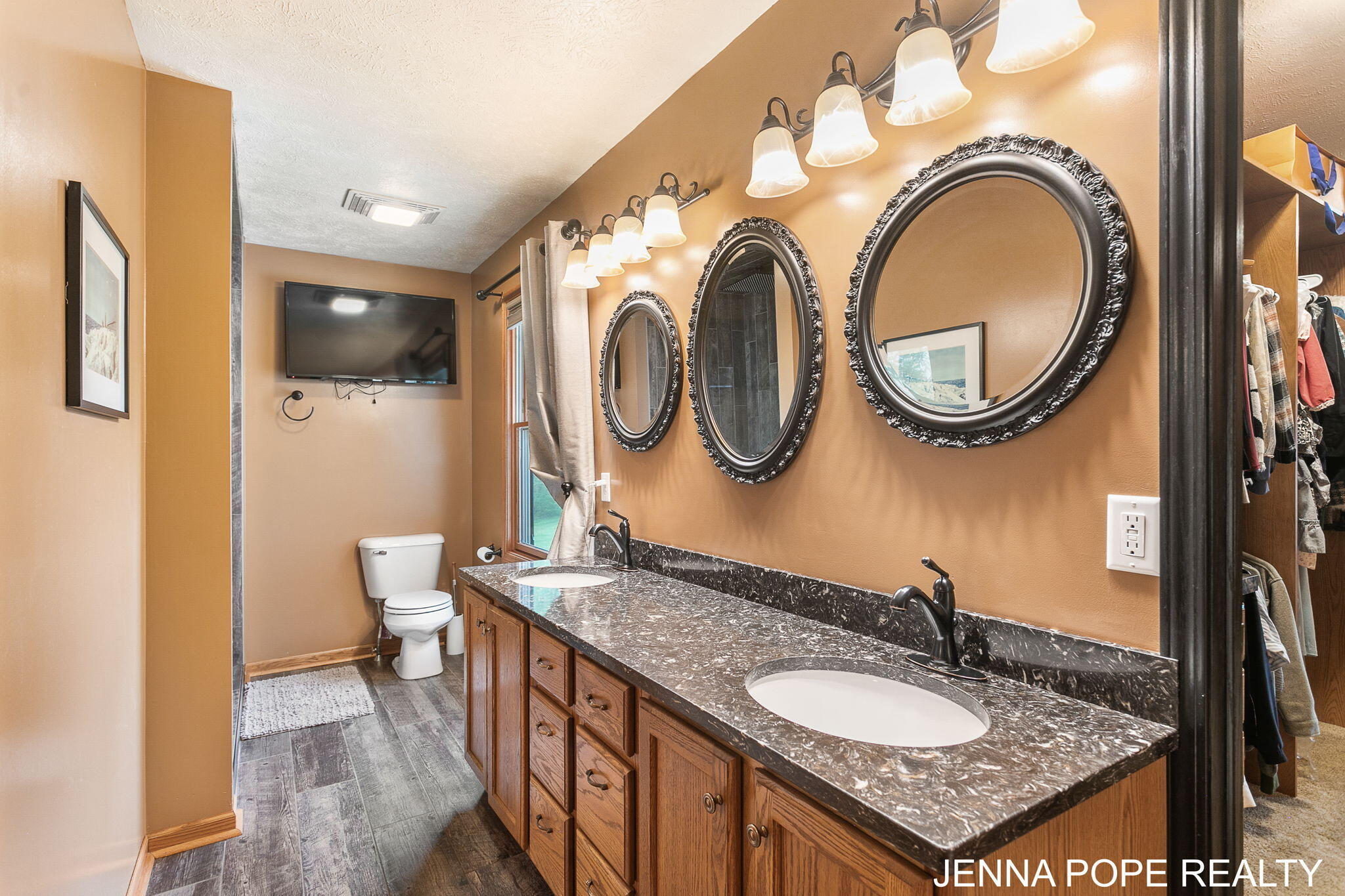 Marne, Michigan, 49435, United States, 3 Bedrooms Bedrooms, ,2 BathroomsBathrooms,Residential,For Sale,1826761