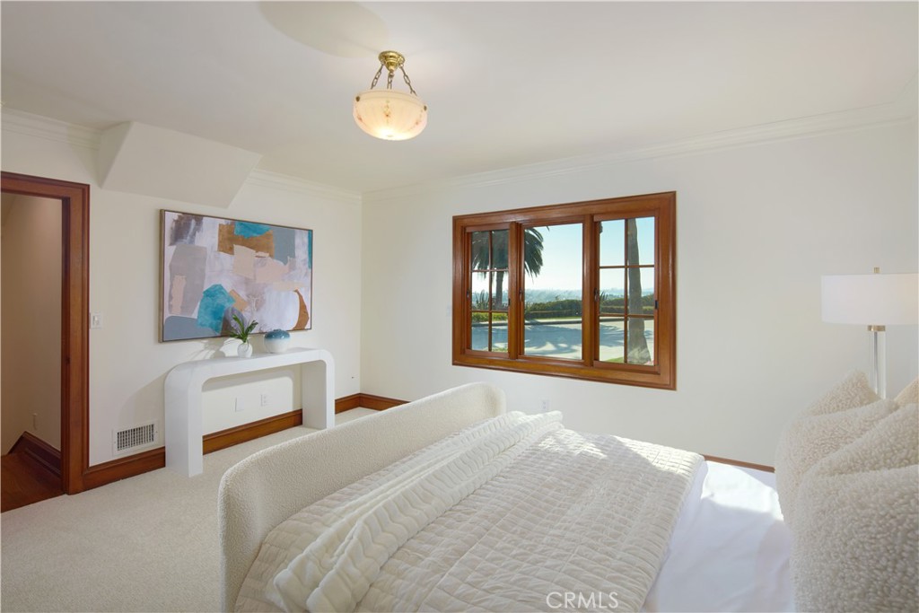 Corona del Mar, California, 92625, United States, 4 Bedrooms Bedrooms, ,4 BathroomsBathrooms,Residential,For Sale,1709023