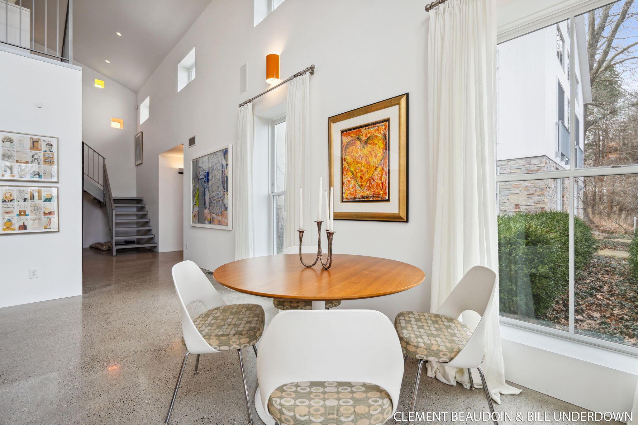 Fennville, Michigan, 49408, United States, 5 Bedrooms Bedrooms, ,7 BathroomsBathrooms,Residential,For Sale,1973707