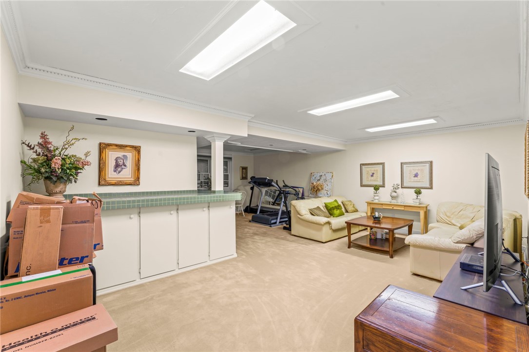 Mcmurray, Pennsylvania, 15317, United States, 4 Bedrooms Bedrooms, ,4 BathroomsBathrooms,Residential,For Sale,2005499