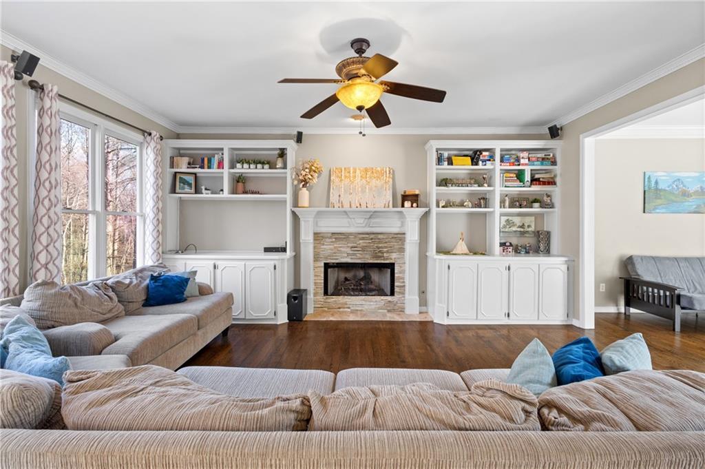 Lawrenceville, Georgia, 30043, United States, 4 Bedrooms Bedrooms, ,3 BathroomsBathrooms,Residential,For Sale,2008186